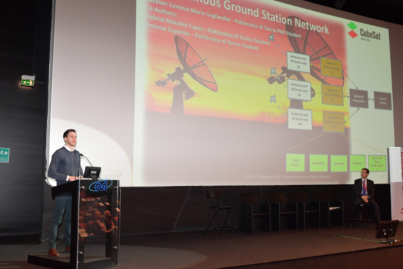 Autonomous Ground System Network - presentata da un team del Politecnico di Torino, Italia.