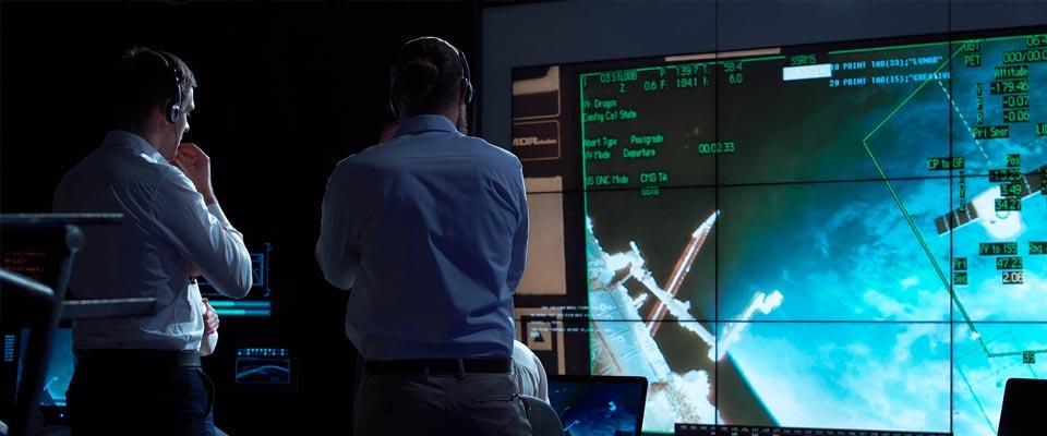 iStock-836701642 satellite services